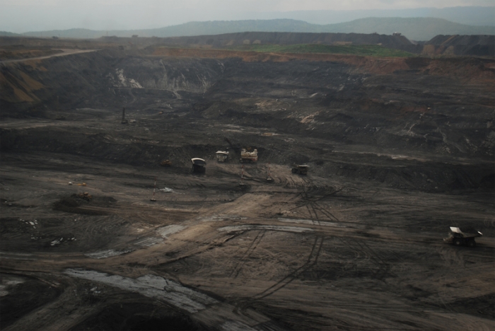 Ecuador: mgl.Umweltzerstörung beim Kohleabbau - Foto: Troskiller